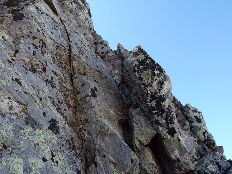 A less fun climb up the crack