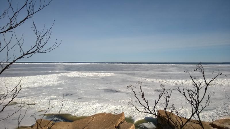 Icy Lake Superior near Chapel Rock