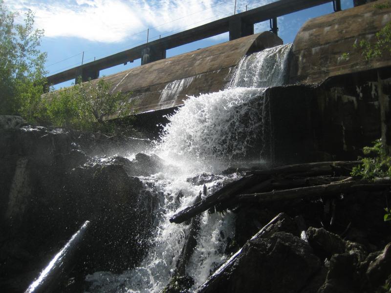 Deer Lake Dam falls