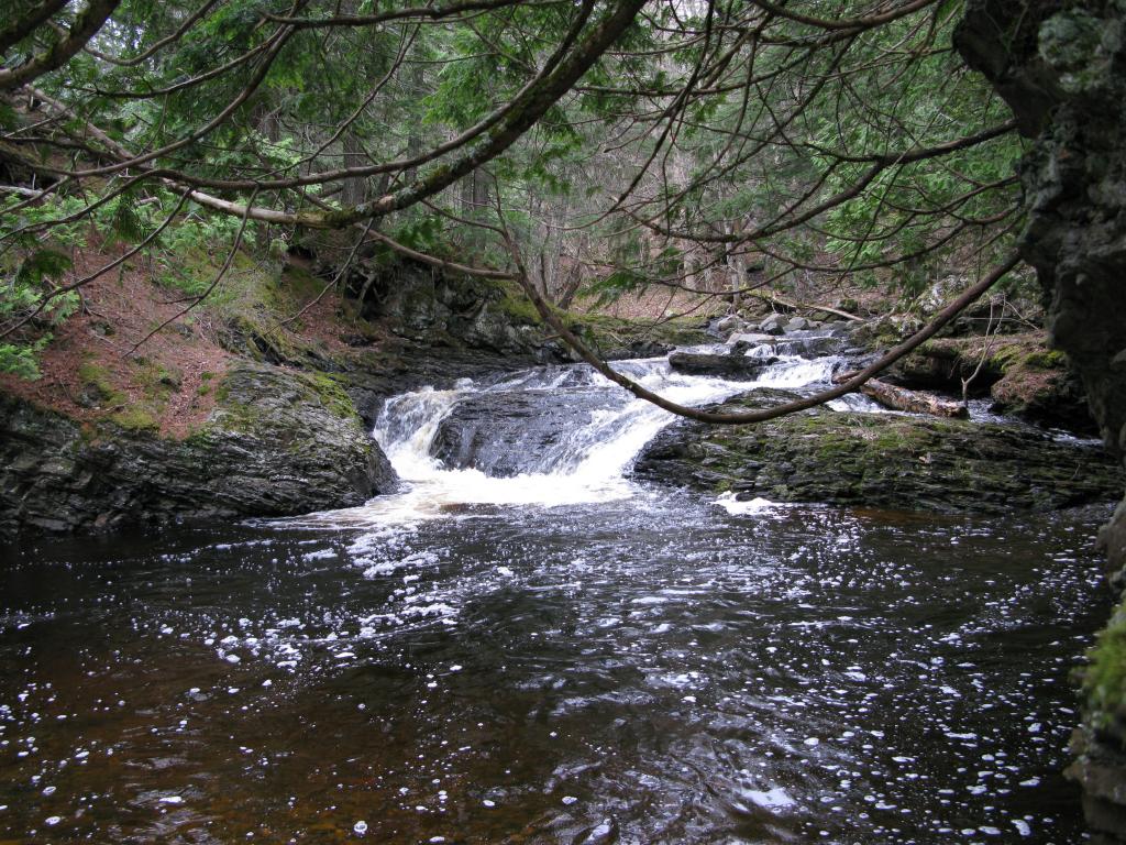 Blog | Waterfalls of East Huron River Gorge