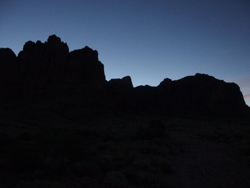 Imposing silhouette of the Superstitions