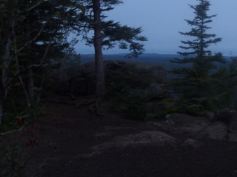 Predawn light on Mt Franklin