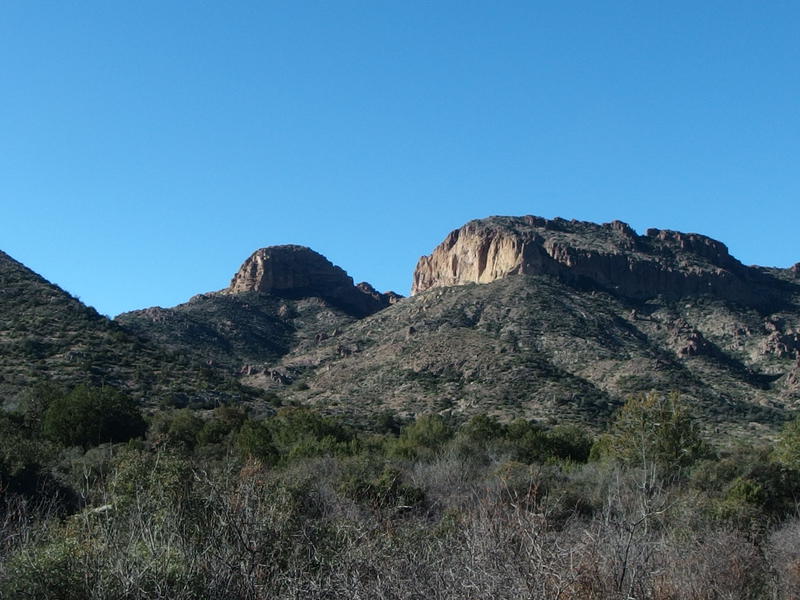 Steep buttes on the shoulder of Tortilla Mountain