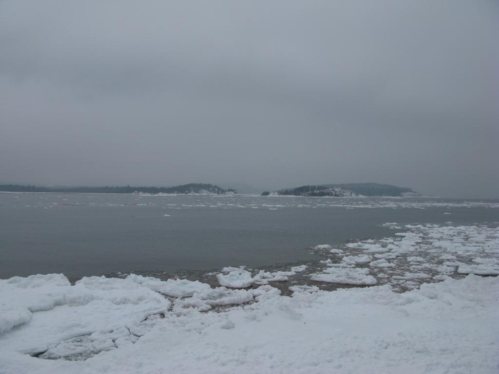 Blog | Ice and Rock at Presque Isle Park