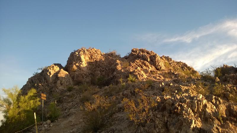 The final rocky stretch to the summit