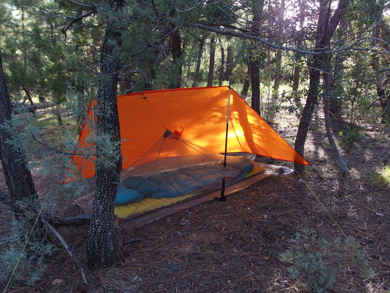 Protective shelter setup for wind protection